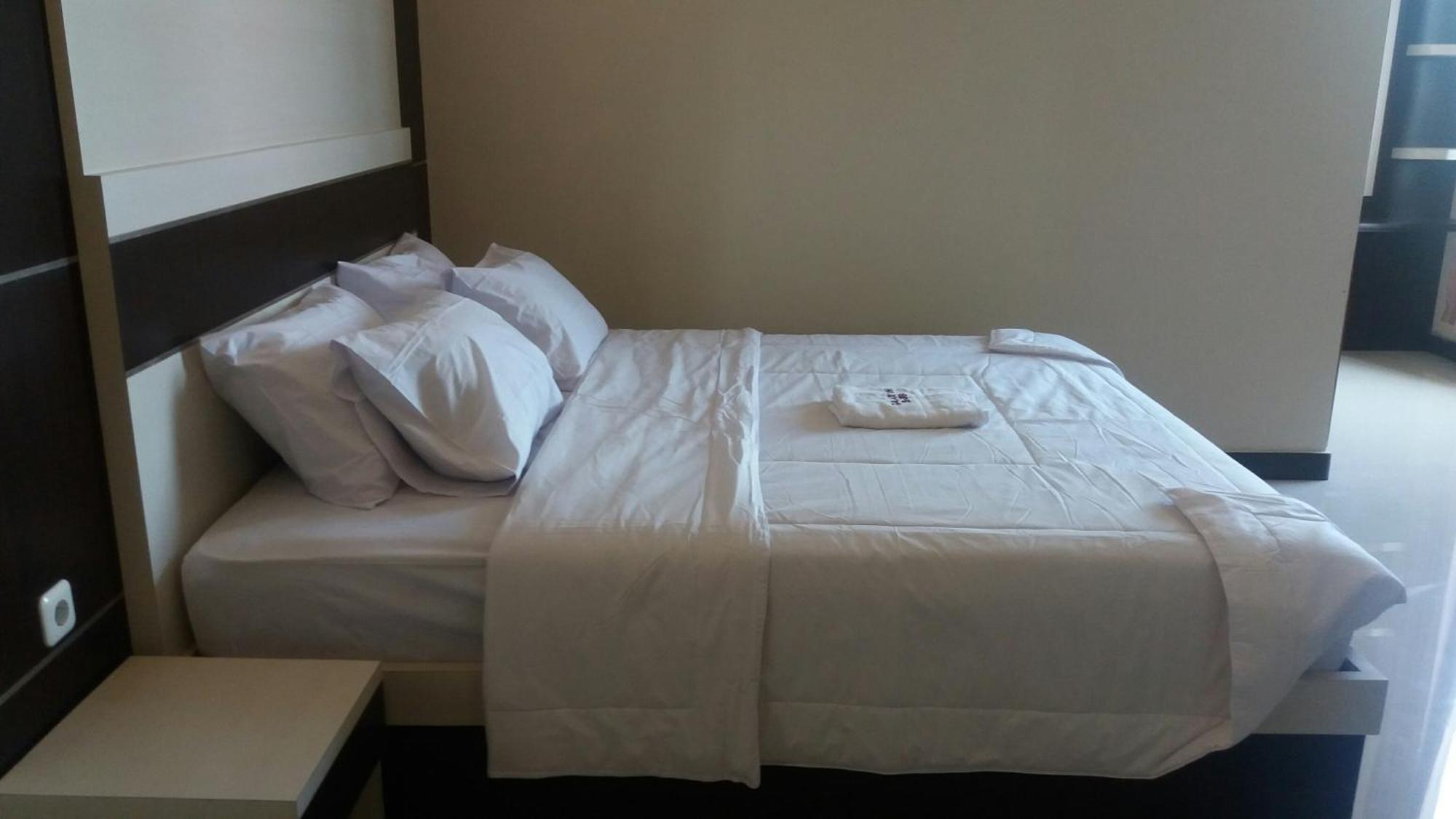 Galaxy Inn Baubau ภายนอก รูปภาพ